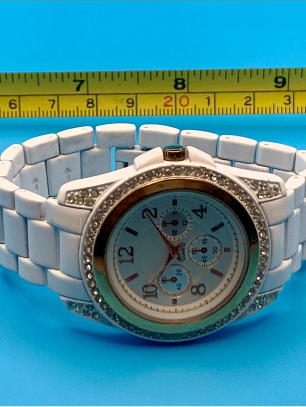 TARGET Women’s Quartz Bracelet Wristwatch Crystals Faux Subdials Works New Batt